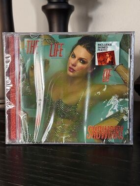 Taylor Swift The Life of a Showgirl CD - RARE Hand Signed Unopened- Photo #3